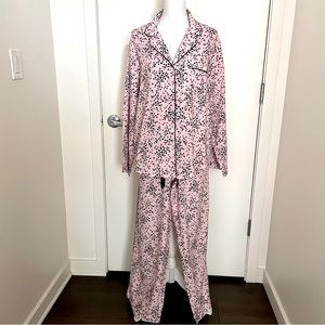 Victoria Secret Large Pajama set Button Down Shirt Drawstring Pants Hearts Print